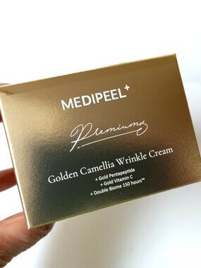 Medipeel - Premium Golden Camellia Wrinkle Cream - 50 ml
